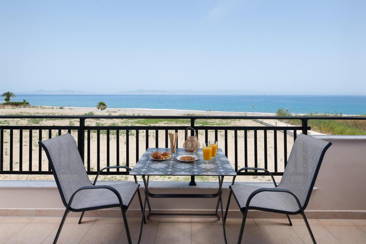 White&Blue Luxury Suites Ιαλυσός Ρόδος Εξωτερικό φωτογραφία