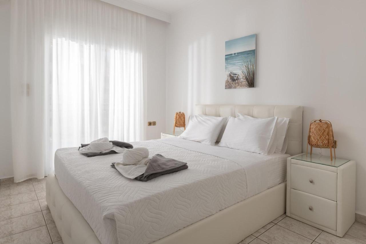 White&Blue Luxury Suites Ιαλυσός Ρόδος Εξωτερικό φωτογραφία