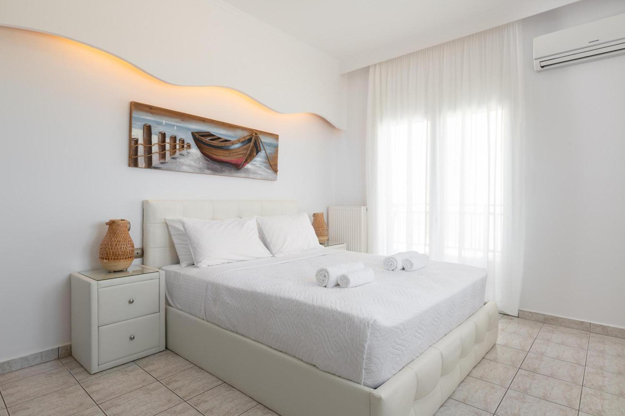 White&Blue Luxury Suites Ιαλυσός Ρόδος Εξωτερικό φωτογραφία