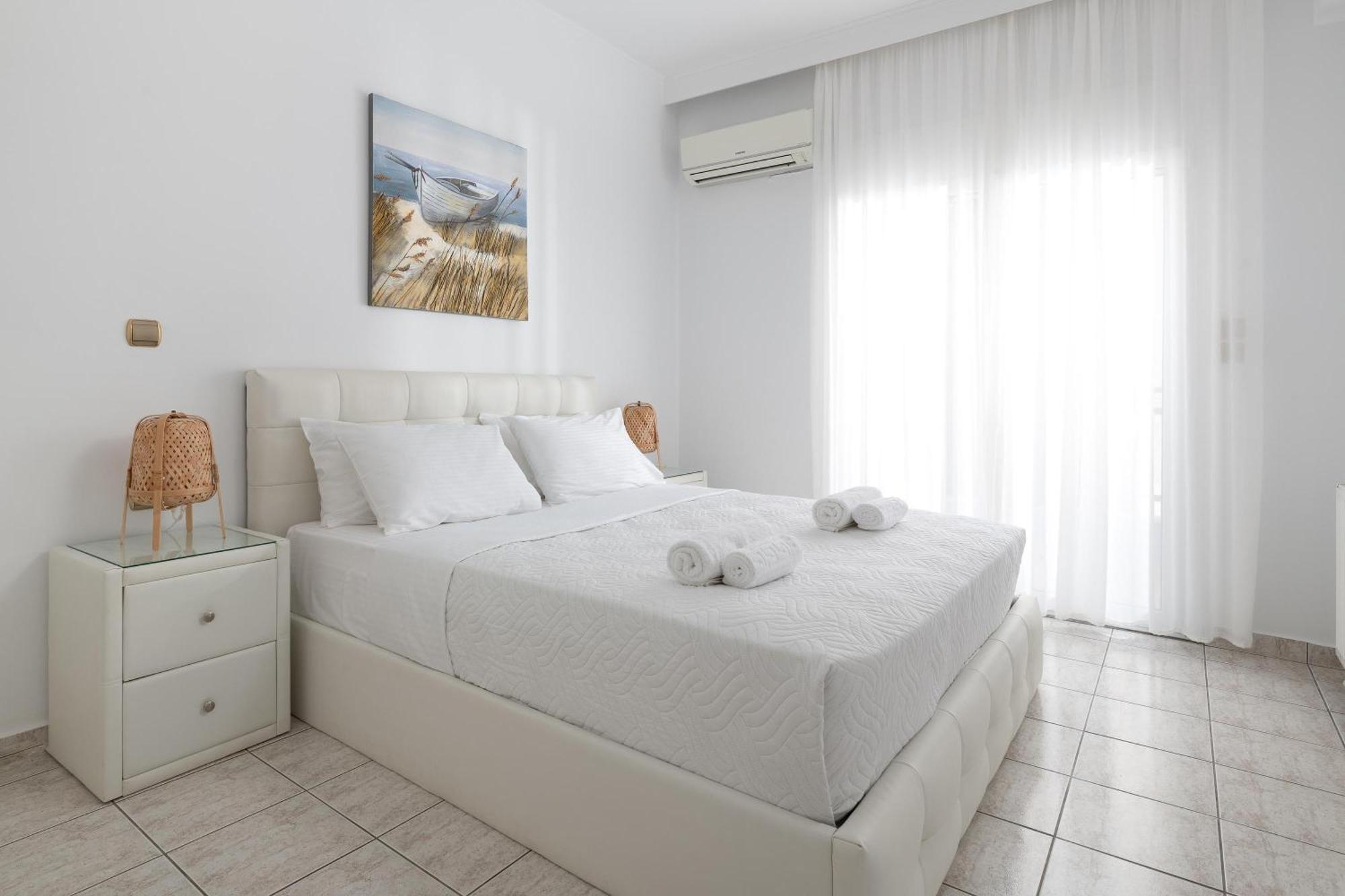 White&Blue Luxury Suites Ιαλυσός Ρόδος Εξωτερικό φωτογραφία